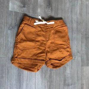 orange/tannish shorts
